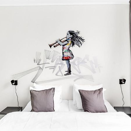 Lille Hotell Арендаль Экстерьер фото